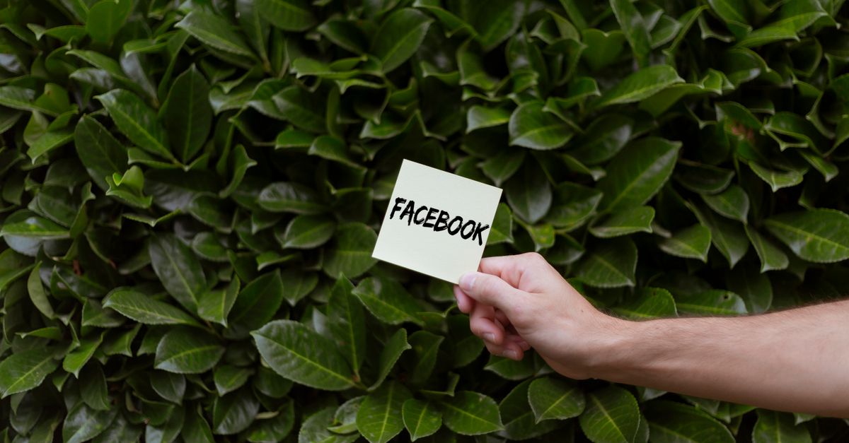 engaging facebook post