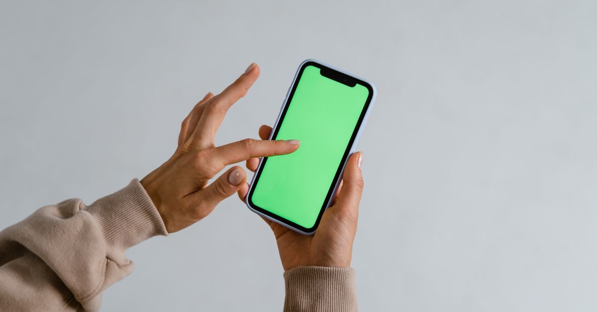paid ad scrolling